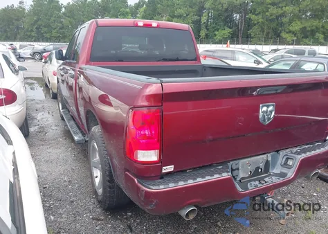 2017 Ram 1500 Express 4X2 6'4 Box из США, поврежденный, VIN 1C6RR6FT0HS615673